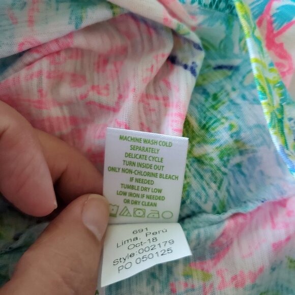 Lilly Pulitzer Etta Floral Beachy Coastal 3/4 Sleeve Top XS NWT - Picture 7 of 10